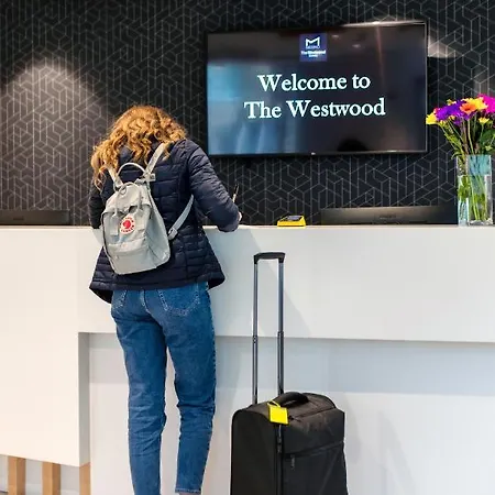 The Westwood Summer Szálloda