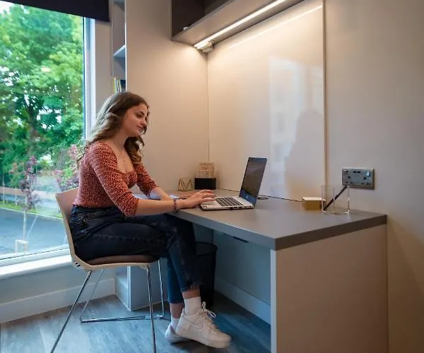 Отель The Westwood Summer